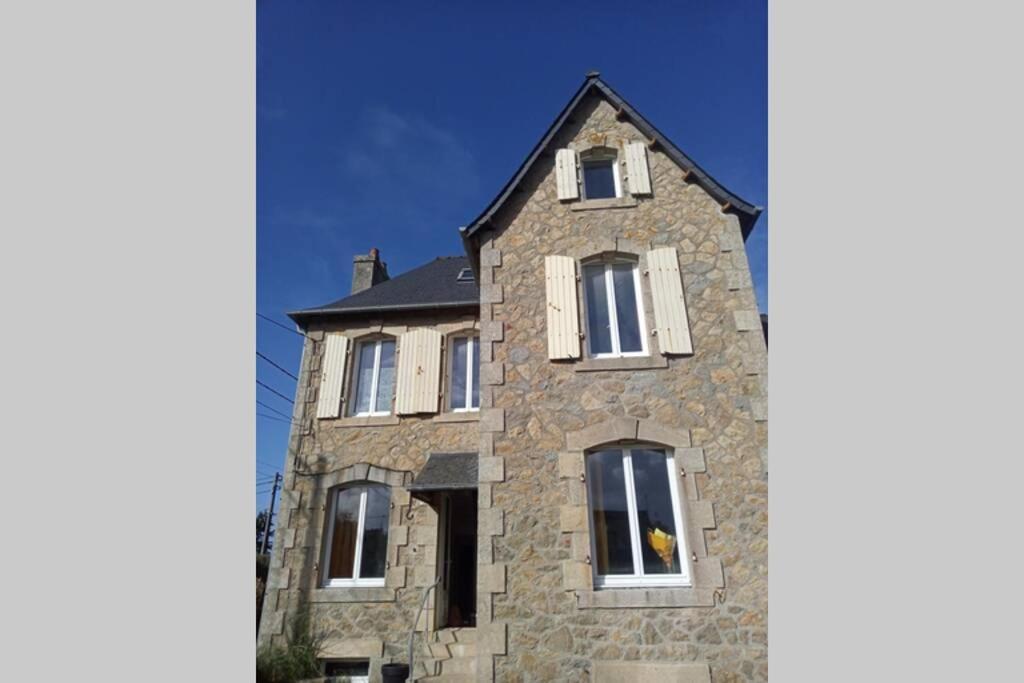 Kermaravel, Le Petit Manoir En Bord De Mer. Saint-Pol-de-Leon Luaran gambar